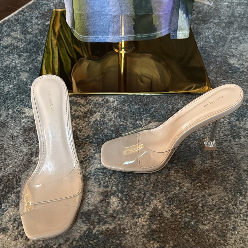 PrettyLittleThing Nude Clear Cake
Stand Heel Mule Sandals - Picture 14 of 16